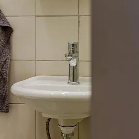 Oktogonsuite - Quiethome In Soho Apartment *
