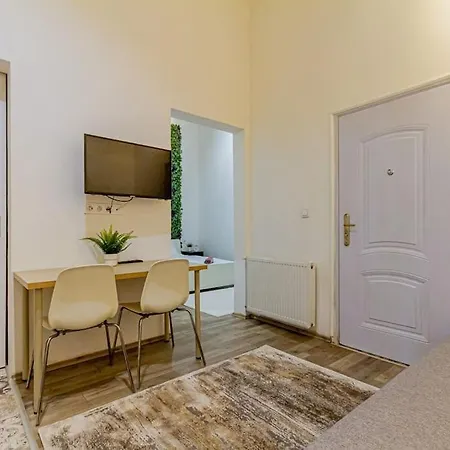 Apartamento Oktogonsuite - Quiethome In Soho Budapest